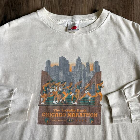 VIntage Chicago Marathon T-Shirt Men's Size M New Balance Long Sleeve LaSalle - Picture 1 of 6
